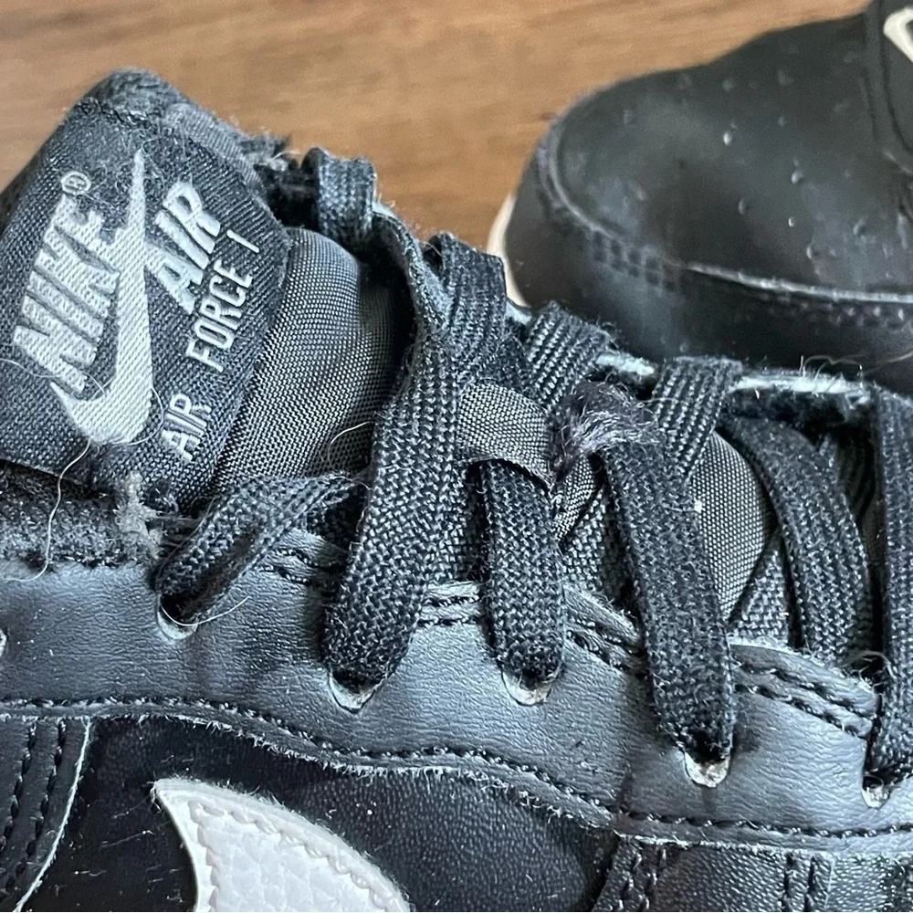 Nike Air Forze Kids size 5Y